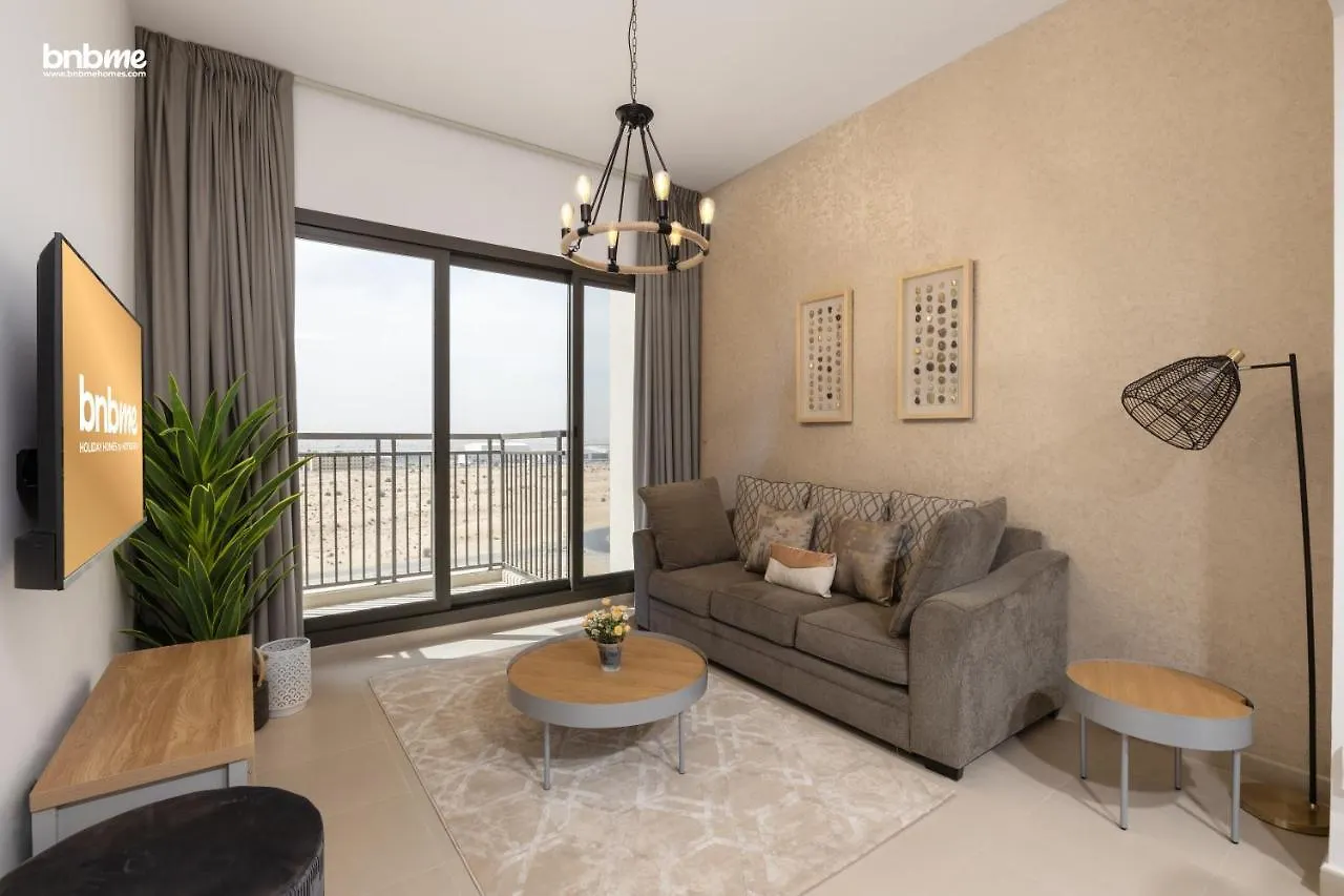 Modern 1 Bedroom In Town Square Park - Bnbmehomes - 706 Dubai Apartment